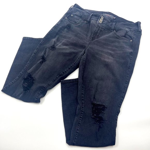 torrid Denim - Torrid High Rise Distressed Jeans Size 16 Tall
